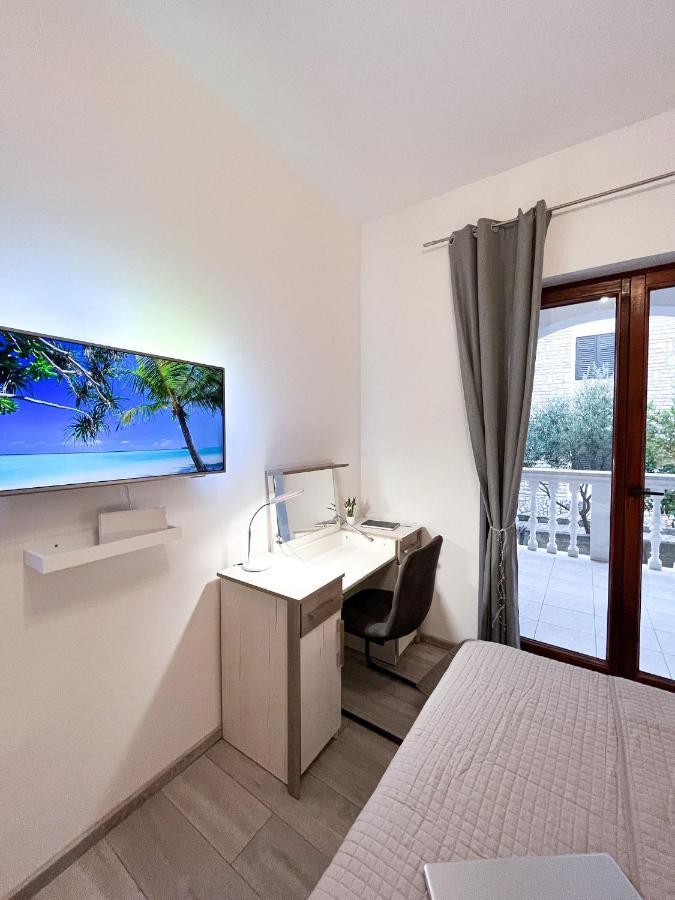Apartments T&T Trogir Eksteriør bilde